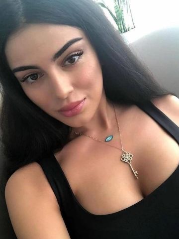 Надя